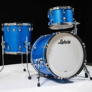 LUDWIG 1969 Hollywood Outfit (3-ply Maple – Blue Sparkle)